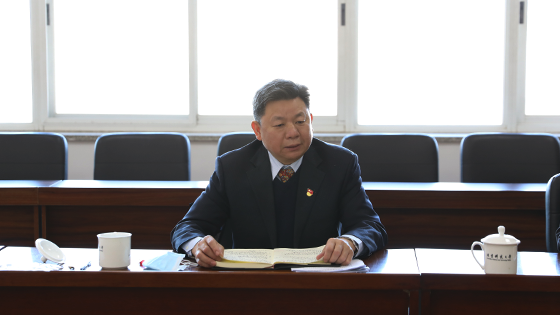 杨校长.png